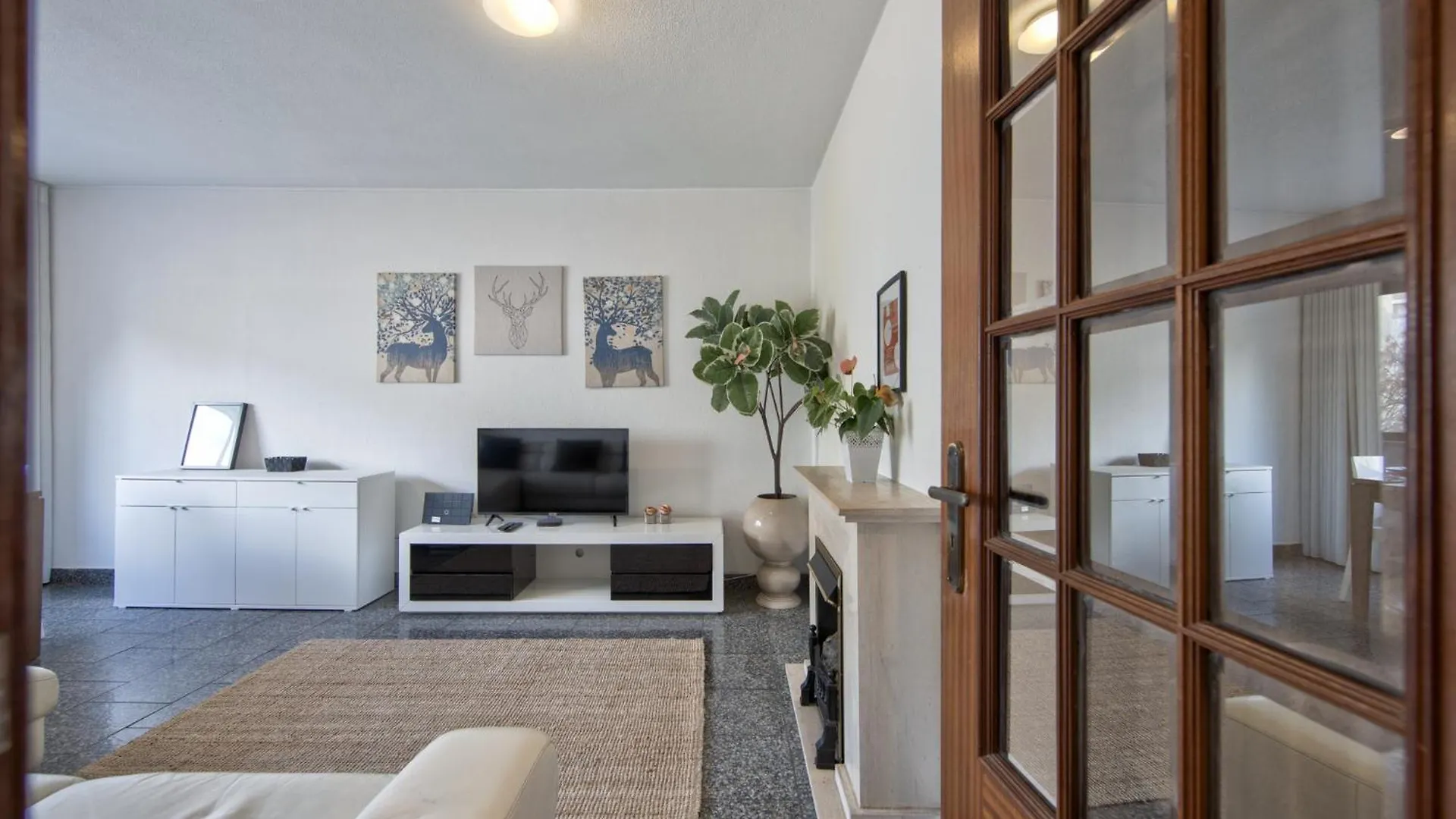 Pontinha Typical By Homing Apartment Lisbon Portugal