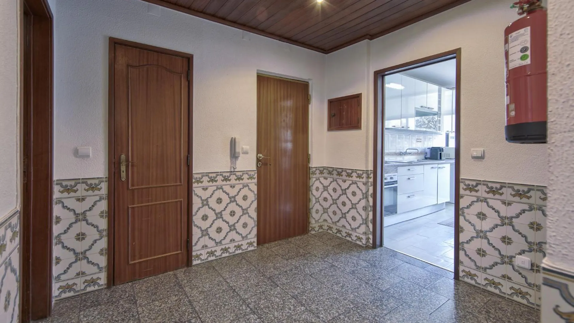 Pontinha Typical By Homing Apartment Lisbon